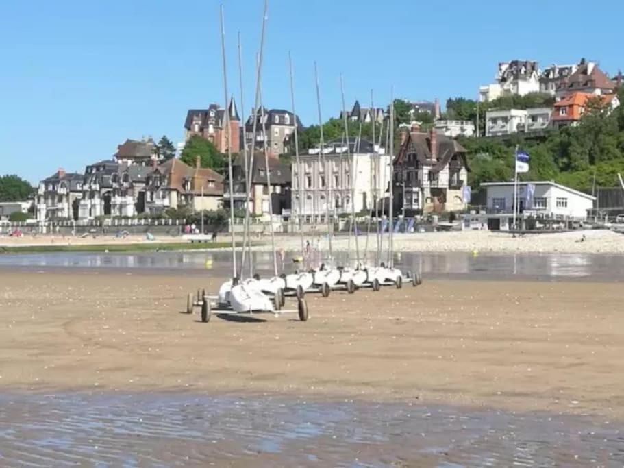 Appartement T2 Avec Balcon Refait A Neuf Villers-sur-Mer Exterior foto